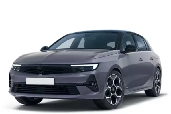 Opel Astra for rent in Italy