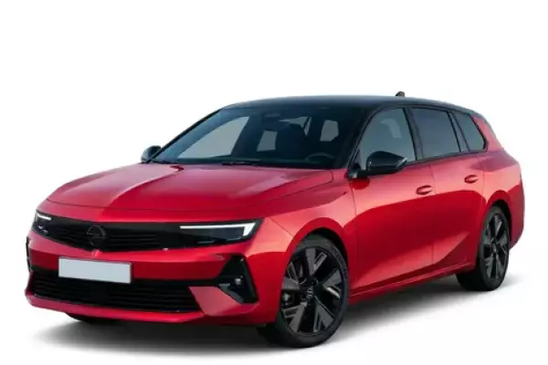 Opel Astra SW for rent in Italy